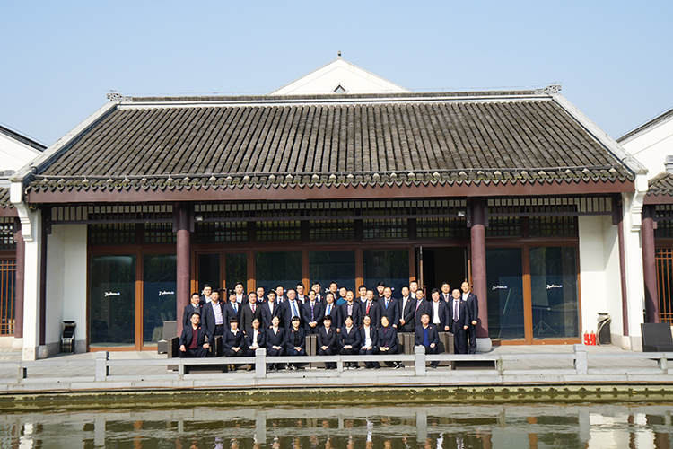 贏勝節(jié)能集團(tuán)2017年度市場(chǎng)戰(zhàn)略規(guī)劃會(huì) 贏勝節(jié)能集團(tuán)2017年度市場(chǎng)戰(zhàn)略規(guī)劃會(huì)
